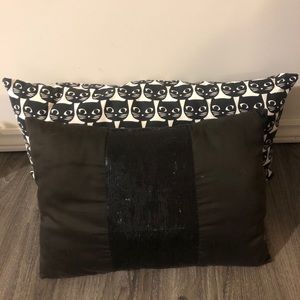 Accent Pillows